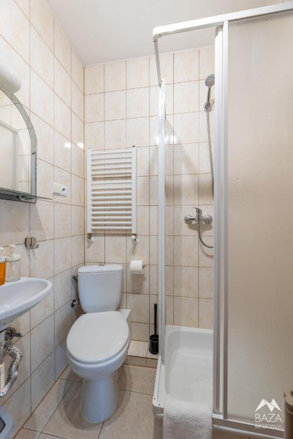 Baza Bieszczady Apartment Ustrzyki Dolne Exterior photo